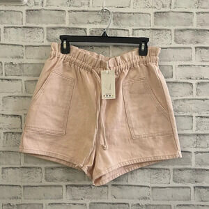 NWT! Women’s Peach Love California light pink high waist pull on jean shorts Med